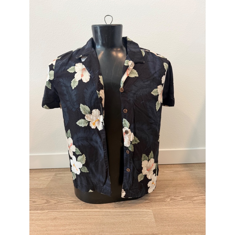 Island Traders Mens Large Black Hibiscus Floral Short Sleeve Hawaiian Shirt